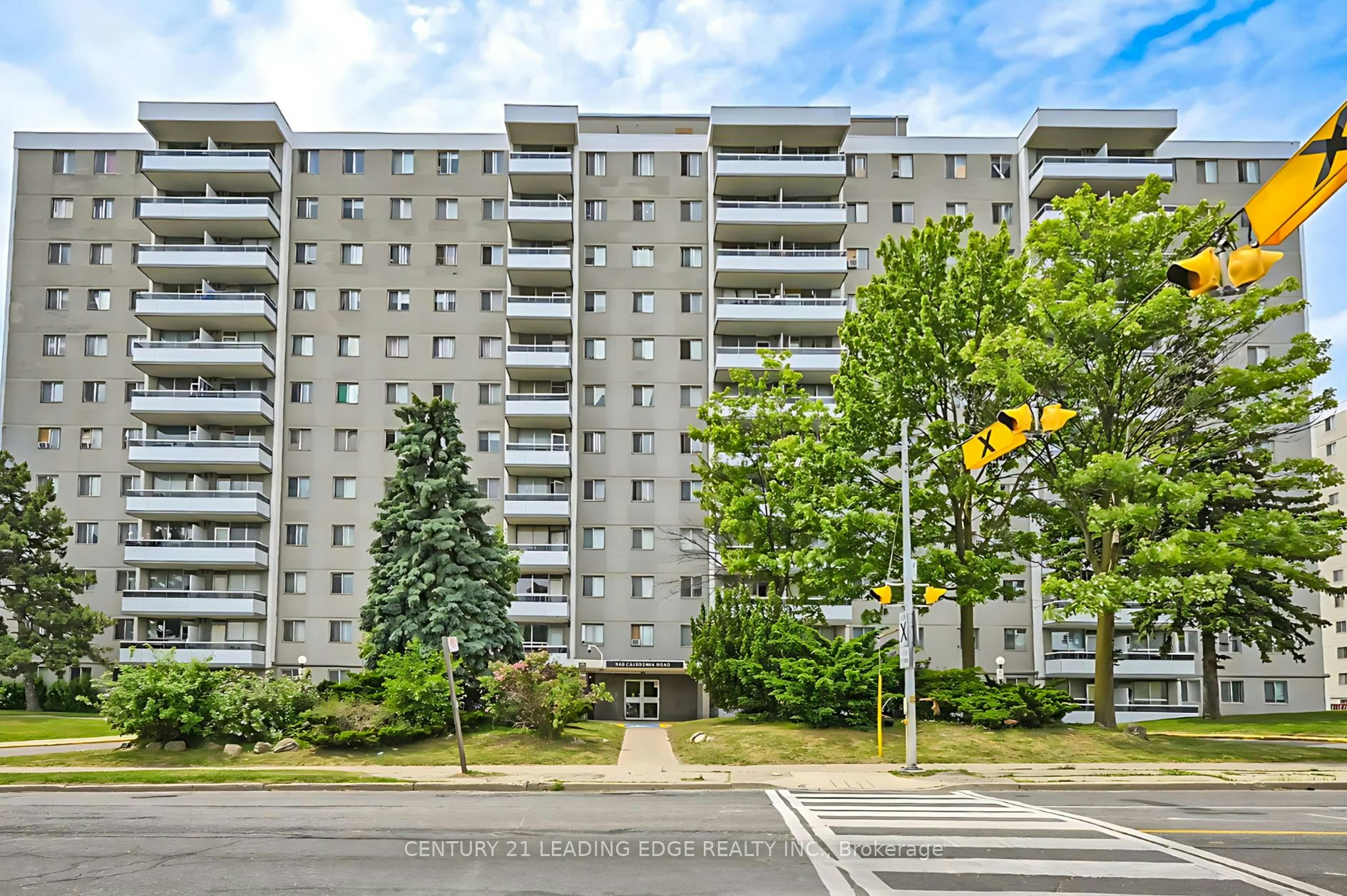 611-940 Caledonia Road, Toronto, ON, M6B 2G8