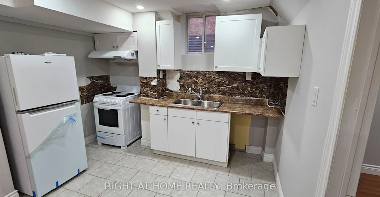 Bsmt-3662 Golden Locust Drive, Mississauga, ON, L5N 8N7 - 7