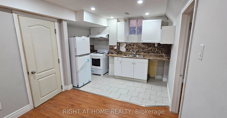 Bsmt-3662 Golden Locust Drive, Mississauga, ON, L5N 8N7 - 5