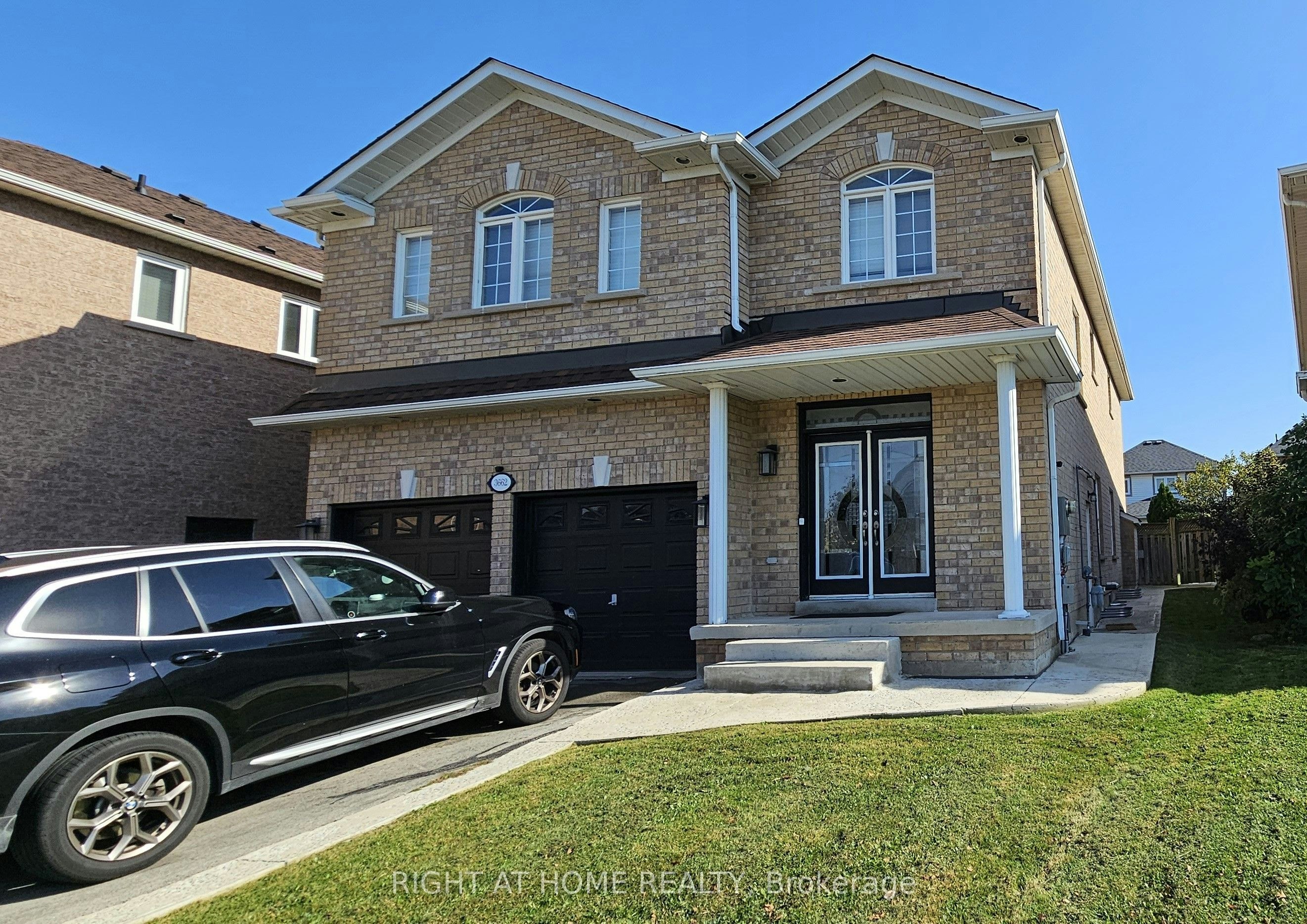 Bsmt-3662 Golden Locust Drive, Mississauga, ON, L5N 8N7