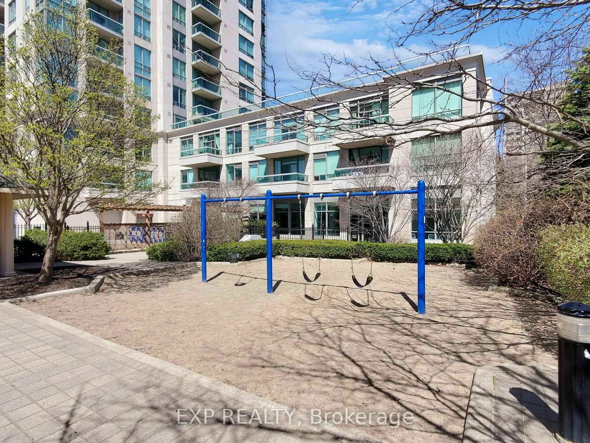 2509-3504 Hurontario Street, Mississauga, ON, L5B 1P2 - 28