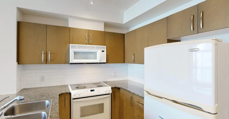 2509-3504 Hurontario Street, Mississauga, ON, L5B 1P2 - 8