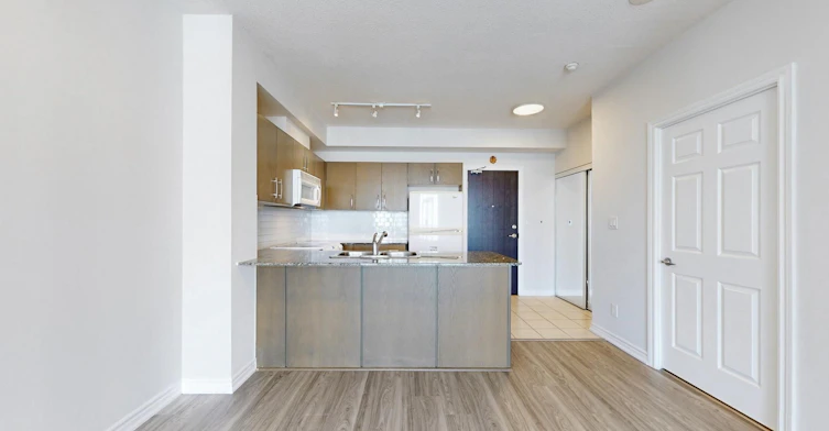 2509-3504 Hurontario Street, Mississauga, ON, L5B 1P2 - 12
