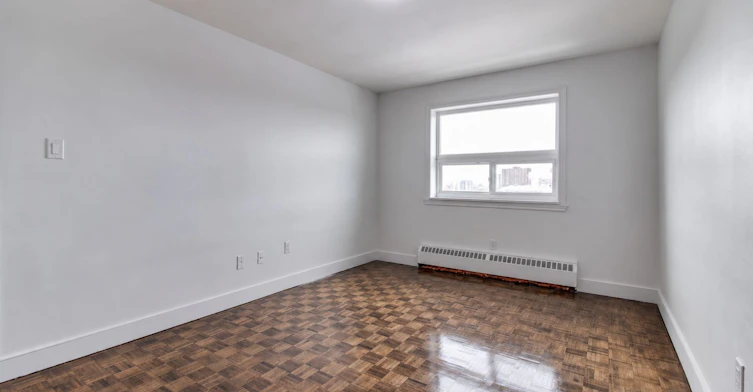 510-10 Garfella Drive, Toronto, ON, M9V 2E9 - 9