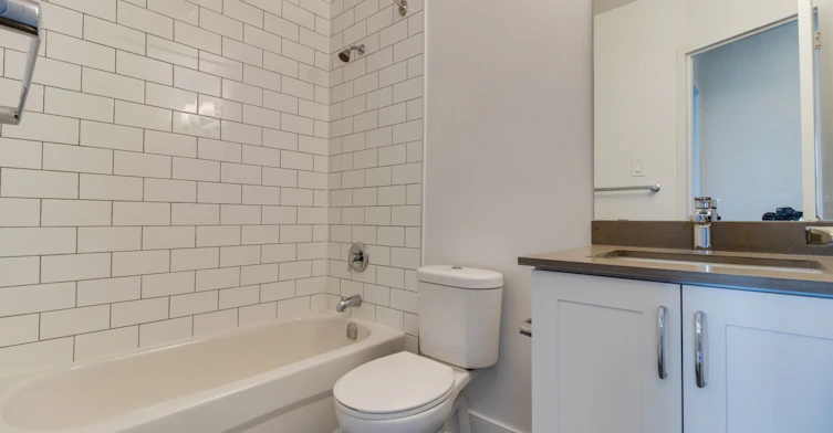 510-10 Garfella Drive, Toronto, ON, M9V 2E9 - 13