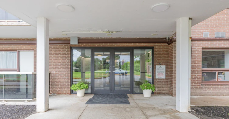 510-10 Garfella Drive, Toronto, ON, M9V 2E9 - 15