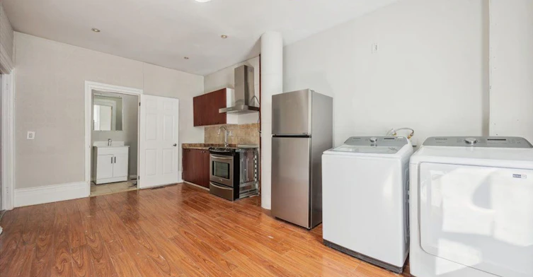 Flat #1-164 Main Street N, Brampton, ON, L6V 1N9 - 4