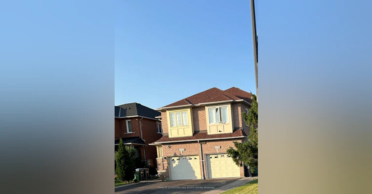 3103 Wheatstone Avenue, Mississauga, ON, L5B 4J4