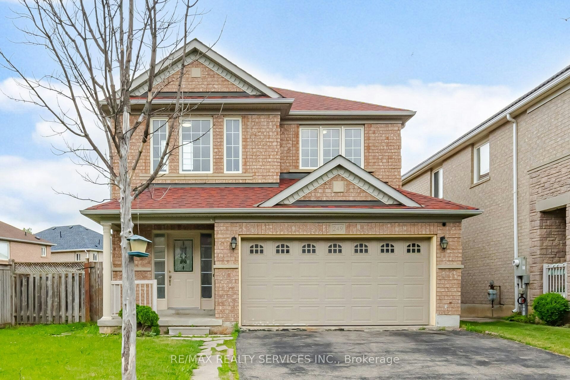 249 Sunny Meadow Boulevard, Brampton, ON, L6R 2Y4