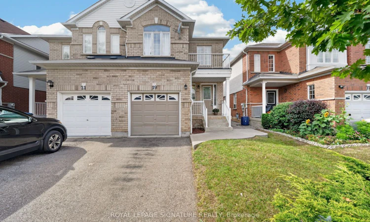 19 Mossgrove Crescent