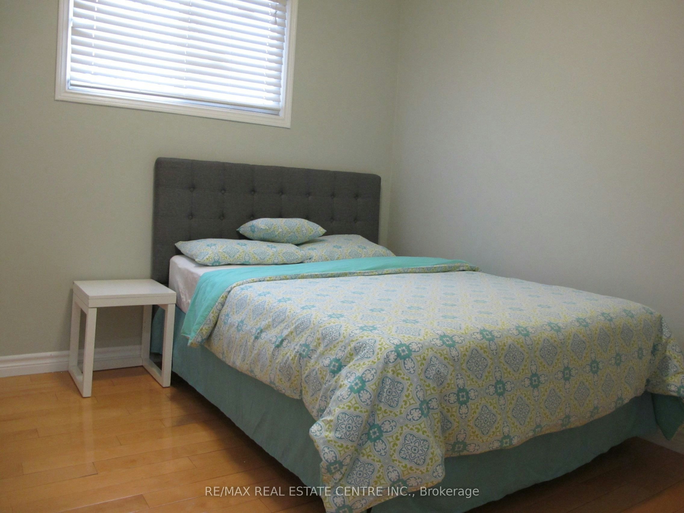4695 Empire(upper Floor) Crescent, Mississauga, ON, L5R 1M5 - 19