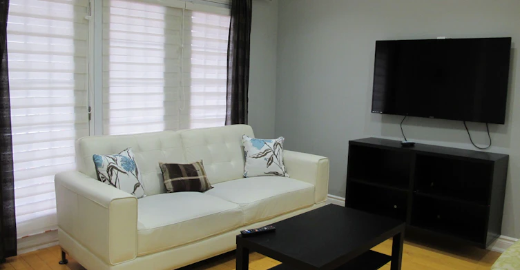 4695 Empire(upper Floor) Crescent, Mississauga, ON, L5R 1M5 - 17