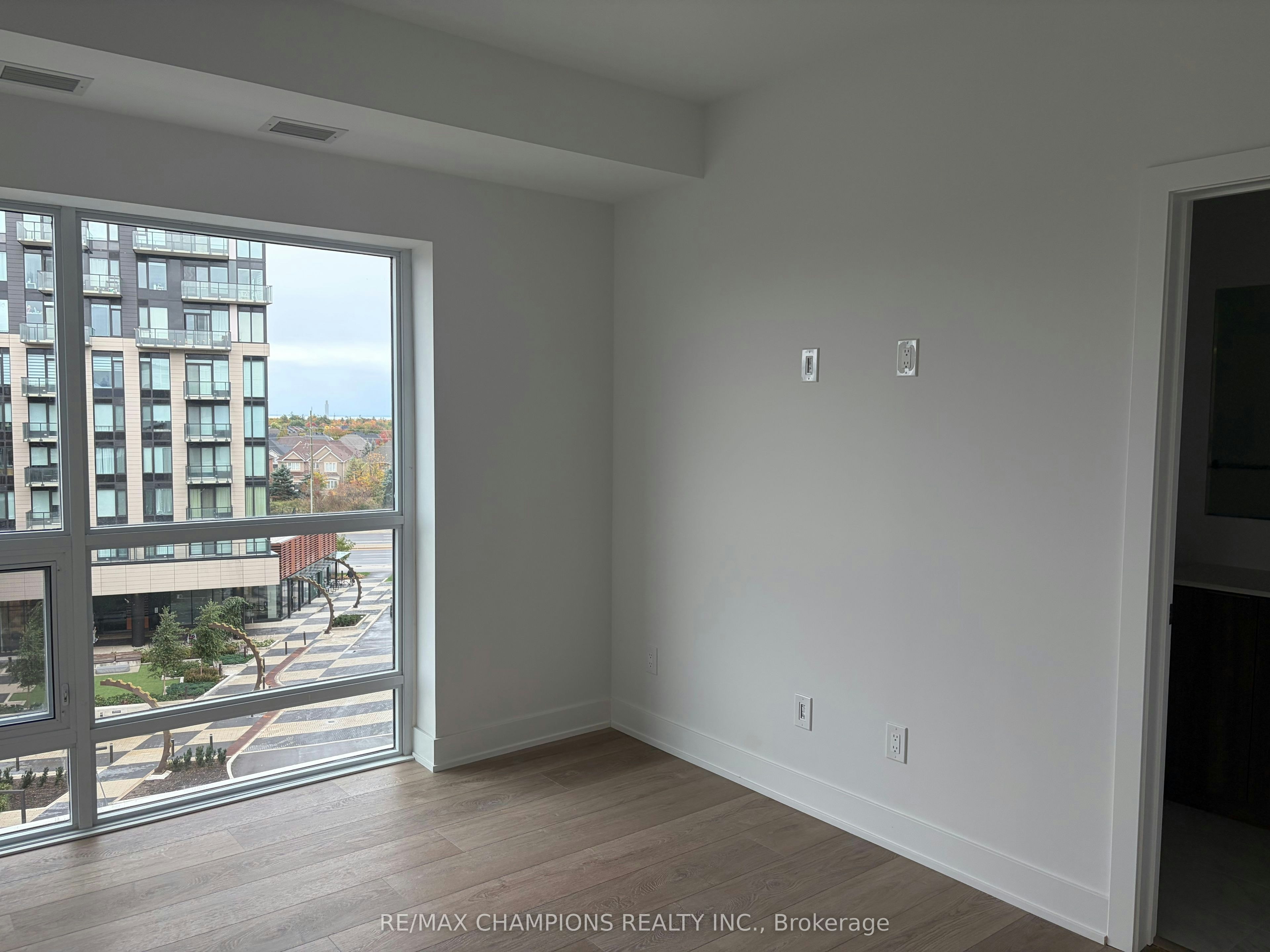 607-3008 William Cutmore Boulevard, Oakville, ON, L6H 8A4 - 4