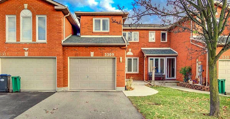 3309 Bobwhite Mews, Mississauga, ON, L5N 6E9 - 2