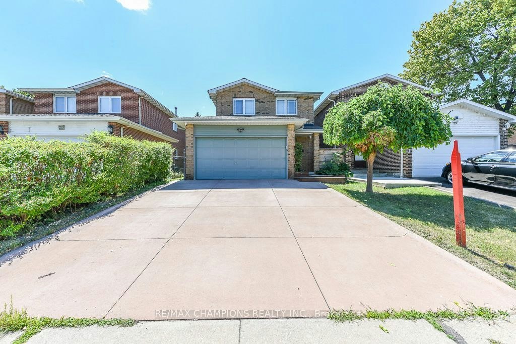 163 Simmons Boulevard, Brampton, ON, L6V 3Y2