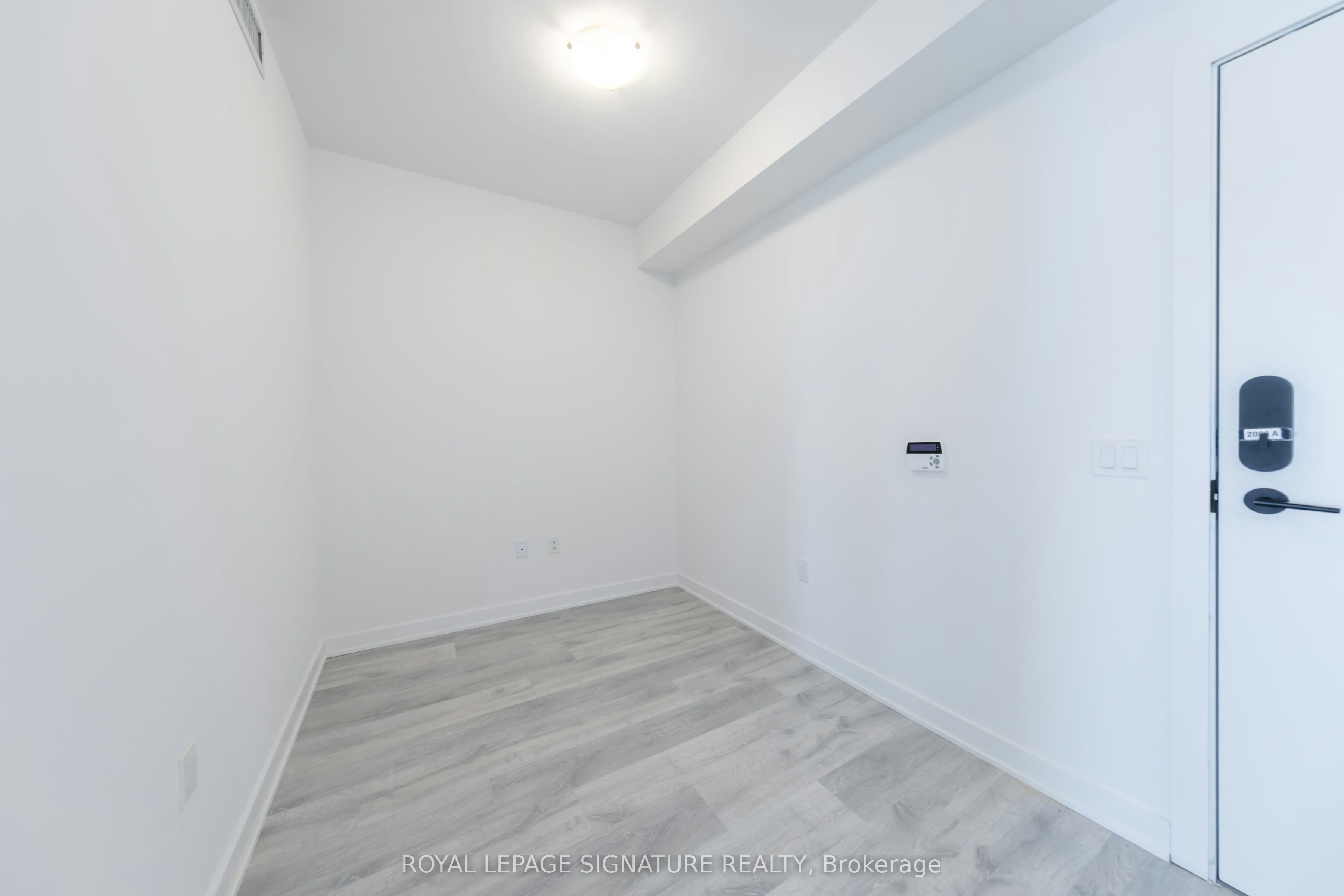 2008-4675 Metcalfe Avenue, Mississauga, ON, L5M 2N7 - 4