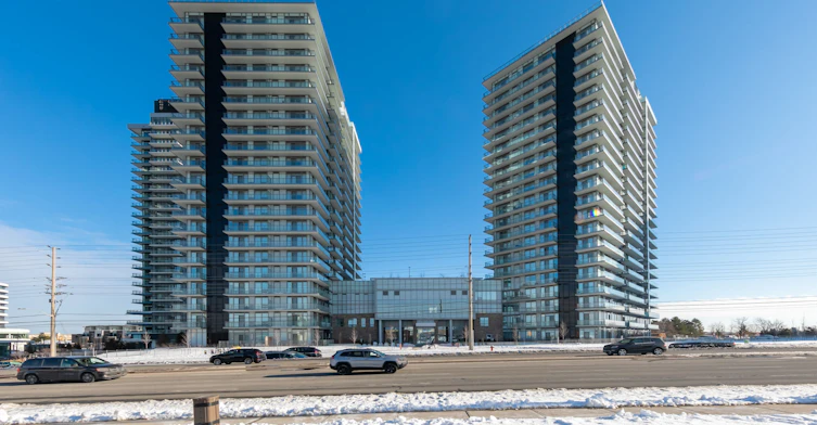 2008-4675 Metcalfe Avenue, Mississauga, ON, L5M 2N7