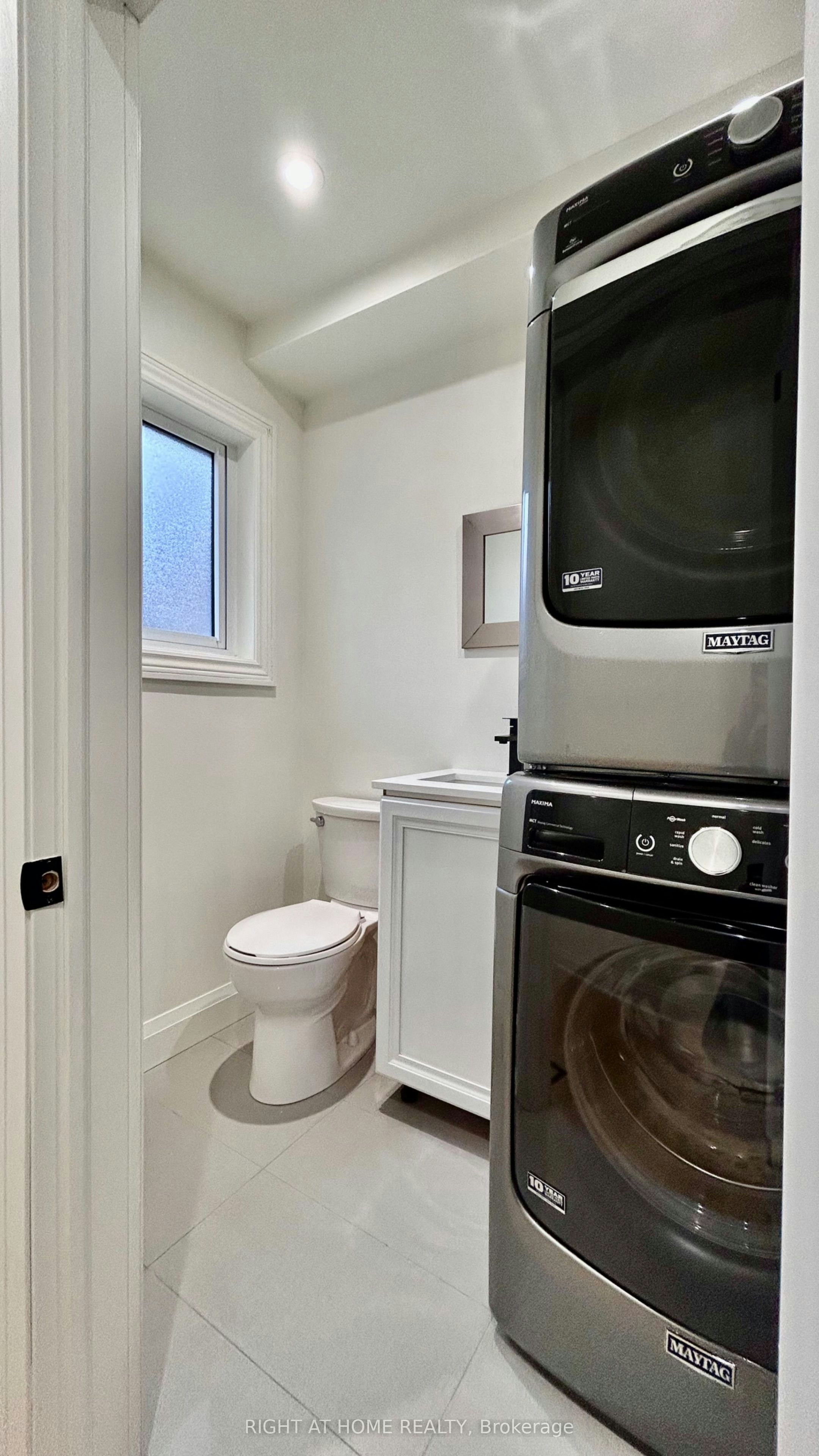 575 Eversley Drive, Mississauga, ON, L5A 2E1 - 25