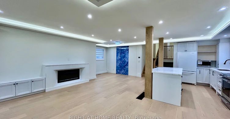 575 Eversley Drive, Mississauga, ON, L5A 2E1 - 8