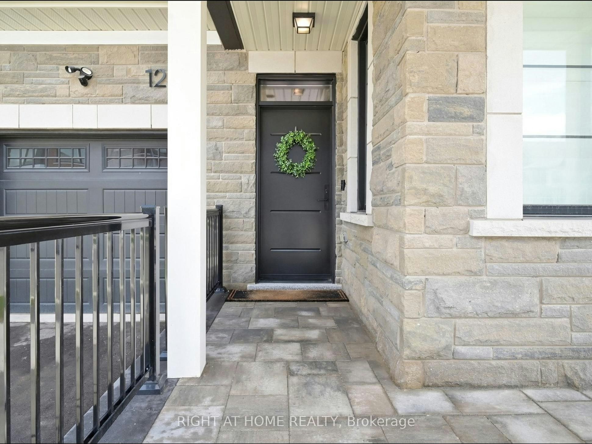 1265 Manitou Way, Milton, ON, L9E 2A7 - 3