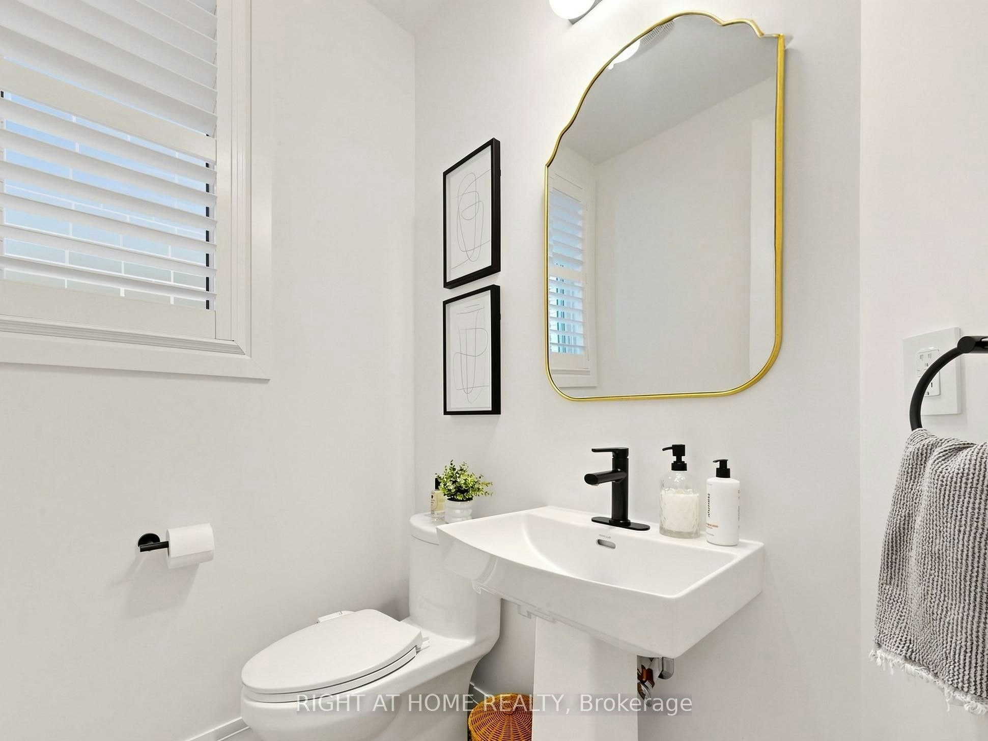 1265 Manitou Way, Milton, ON, L9E 2A7 - 7