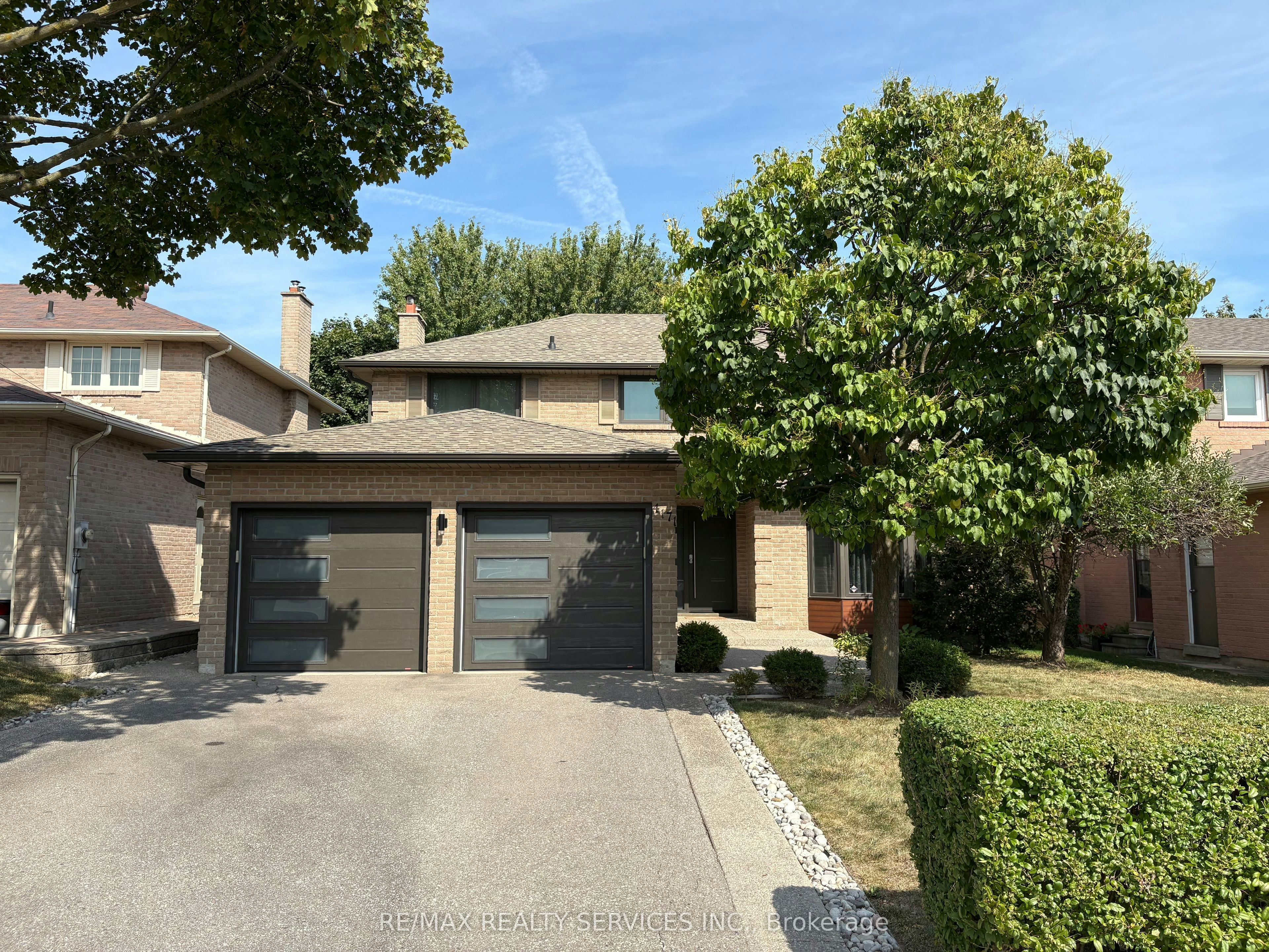 4171 Sawmill Valley Drive, Mississauga, ON, L5L 3H1 - 2