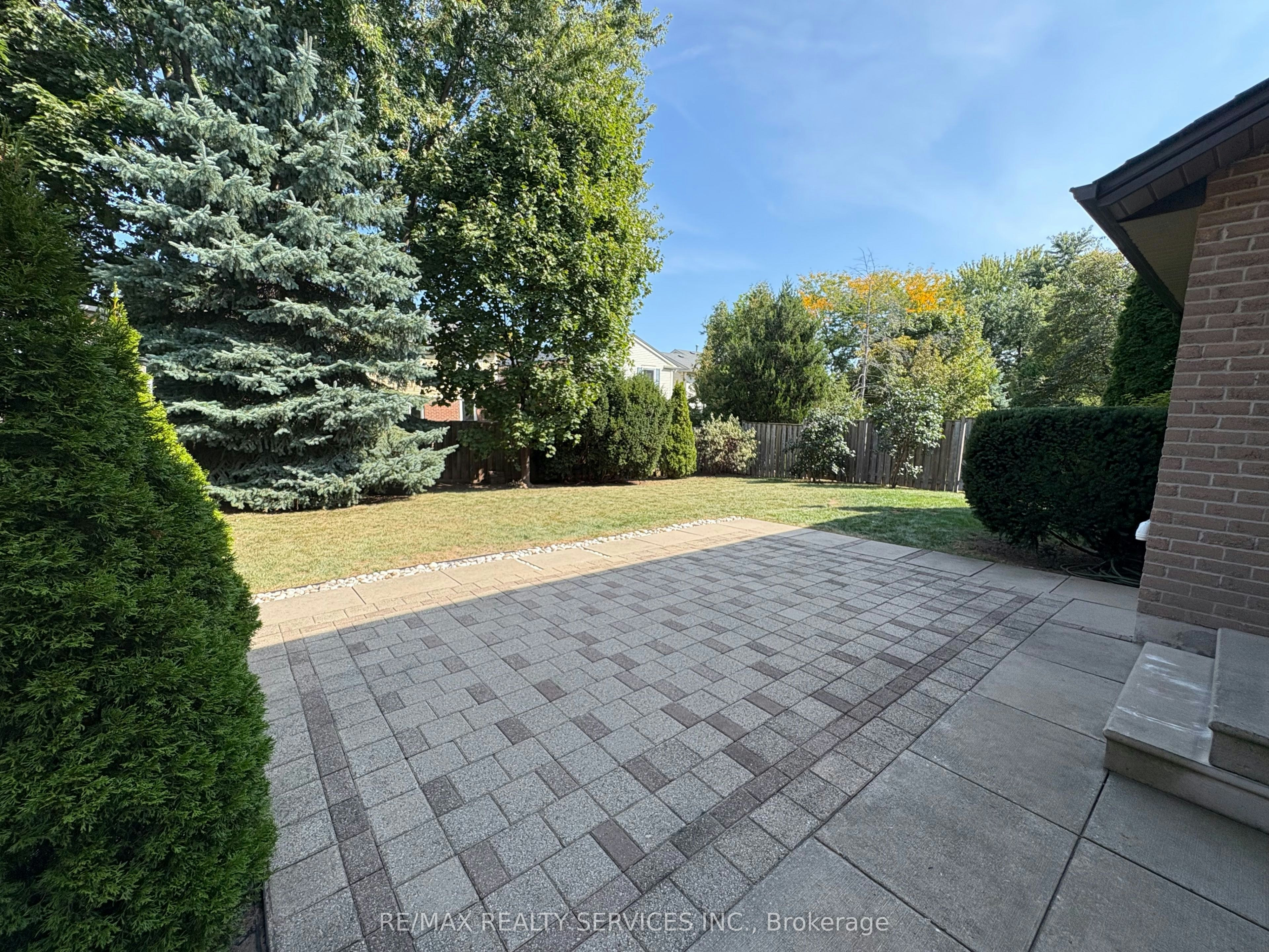 4171 Sawmill Valley Drive, Mississauga, ON, L5L 3H1 - 47