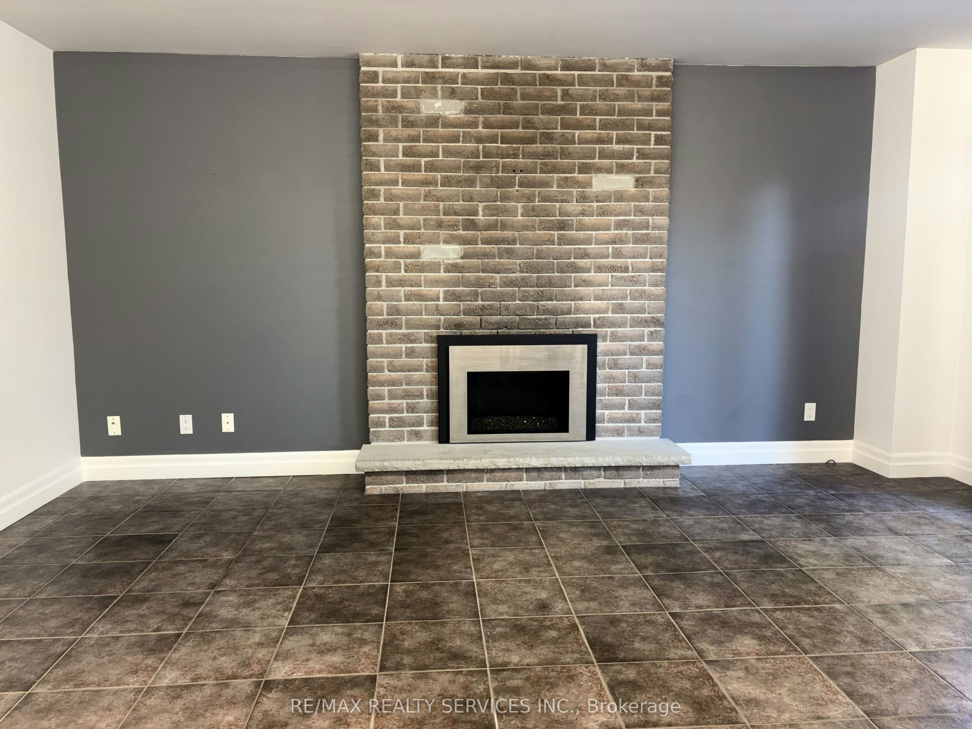 4171 Sawmill Valley Drive, Mississauga, ON, L5L 3H1 - 10