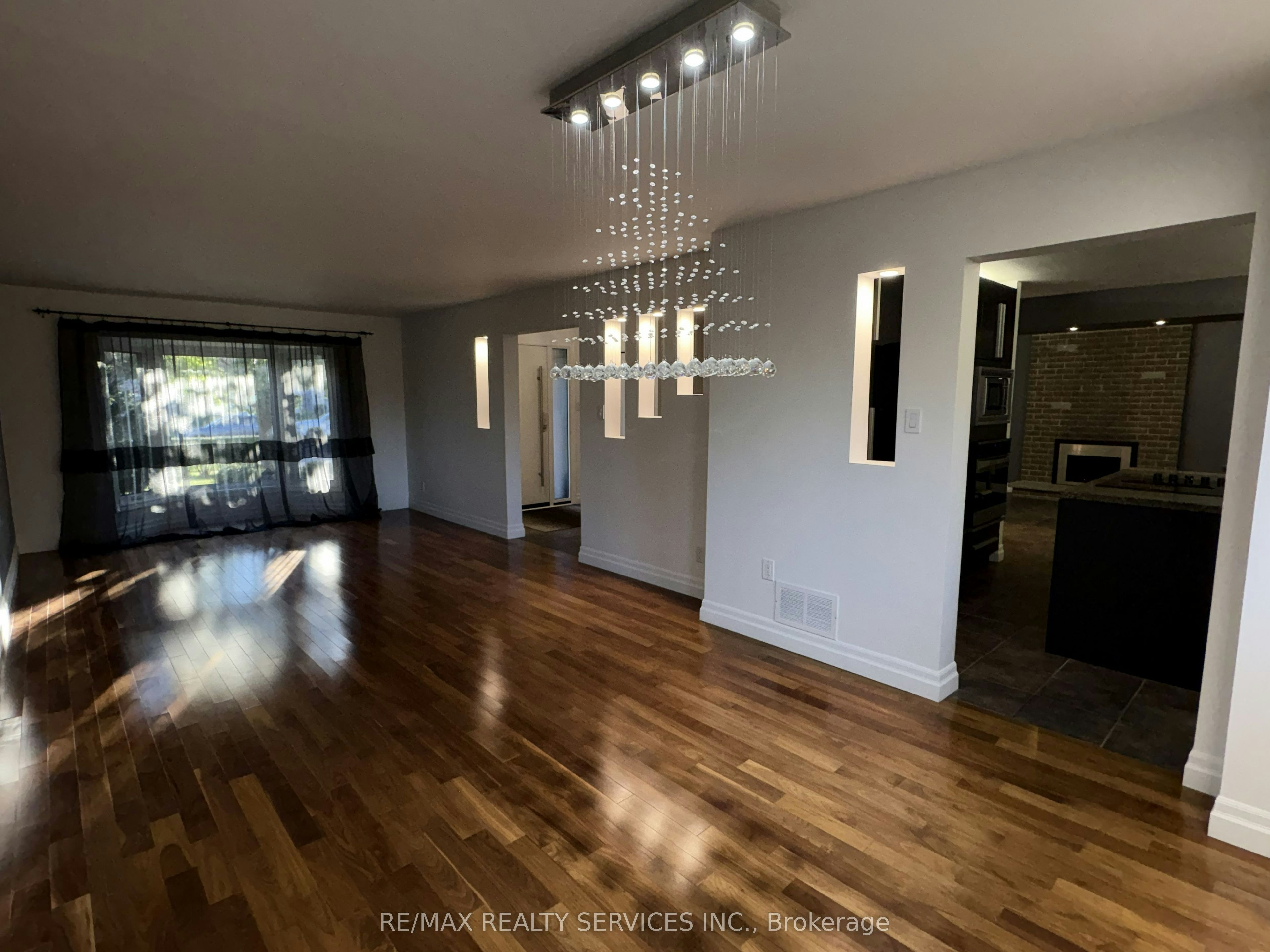 4171 Sawmill Valley Drive, Mississauga, ON, L5L 3H1 - 19