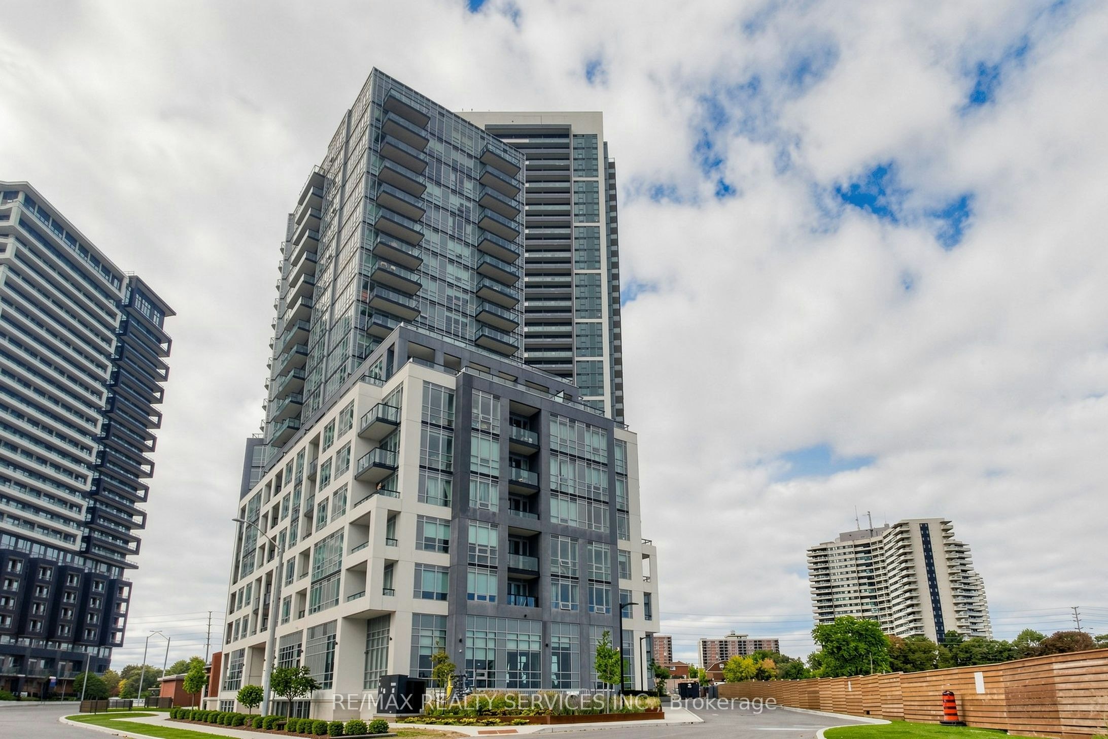 2904-209 Steeles Avenue W, Brampton, ON, L6Y 6M5