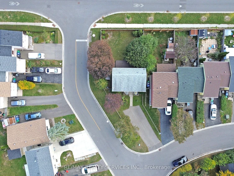 25 Jennifer Square, Brampton, ON, L6S 2L2 - 46