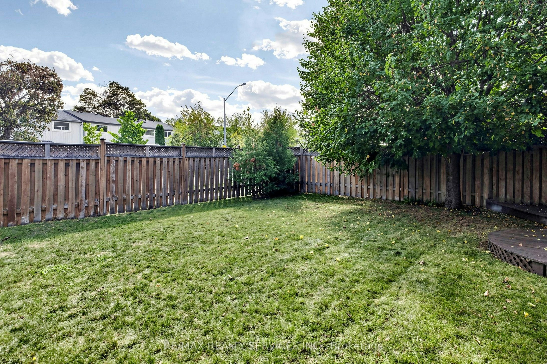 25 Jennifer Square, Brampton, ON, L6S 2L2 - 43