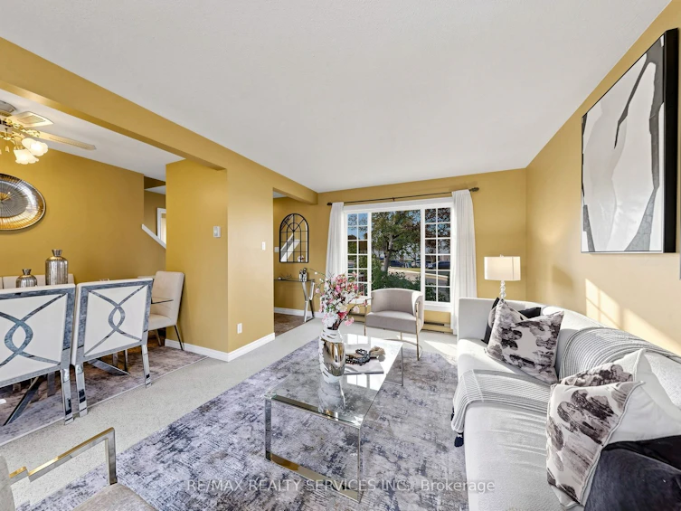 25 Jennifer Square, Brampton, ON, L6S 2L2 - 9