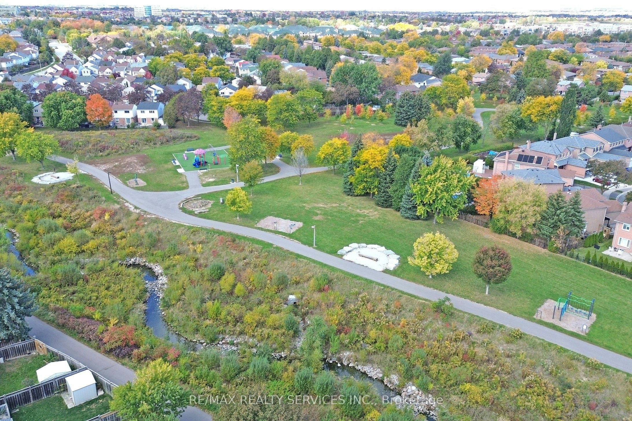 25 Jennifer Square, Brampton, ON, L6S 2L2 - 49