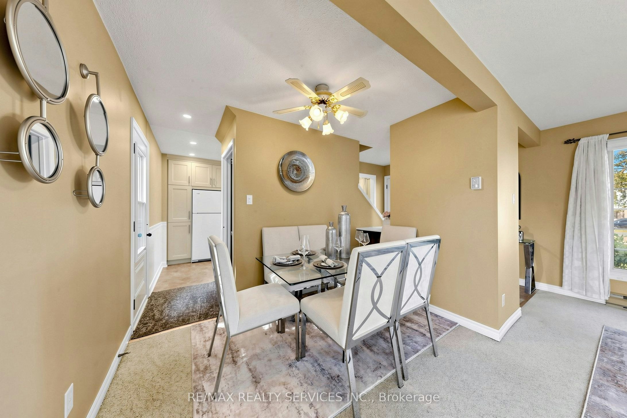 25 Jennifer Square, Brampton, ON, L6S 2L2 - 12