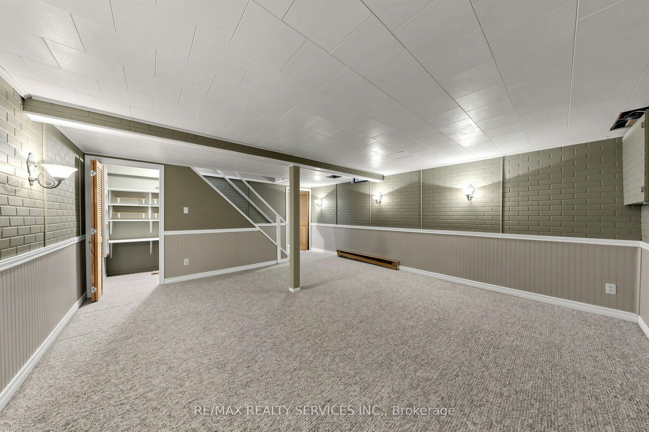 25 Jennifer Square, Brampton, ON, L6S 2L2 - 35