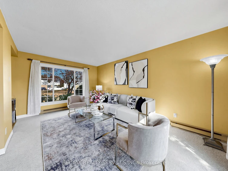 25 Jennifer Square, Brampton, ON, L6S 2L2 - 7