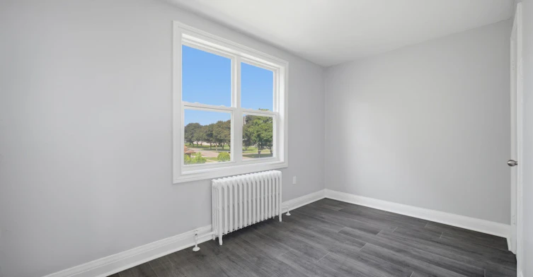 1-133 North Service Road E, Oakville, ON, L6H 1A3 - 20