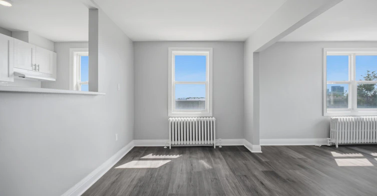1-133 North Service Road E, Oakville, ON, L6H 1A3 - 9