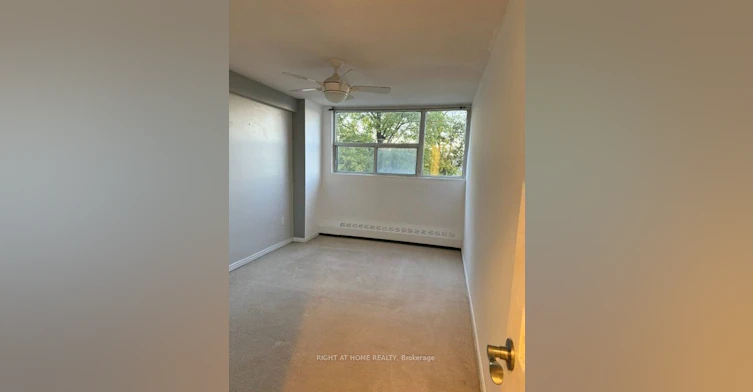 211-2900 Battleford Road, Mississauga, ON, L5N 2V9 - 9