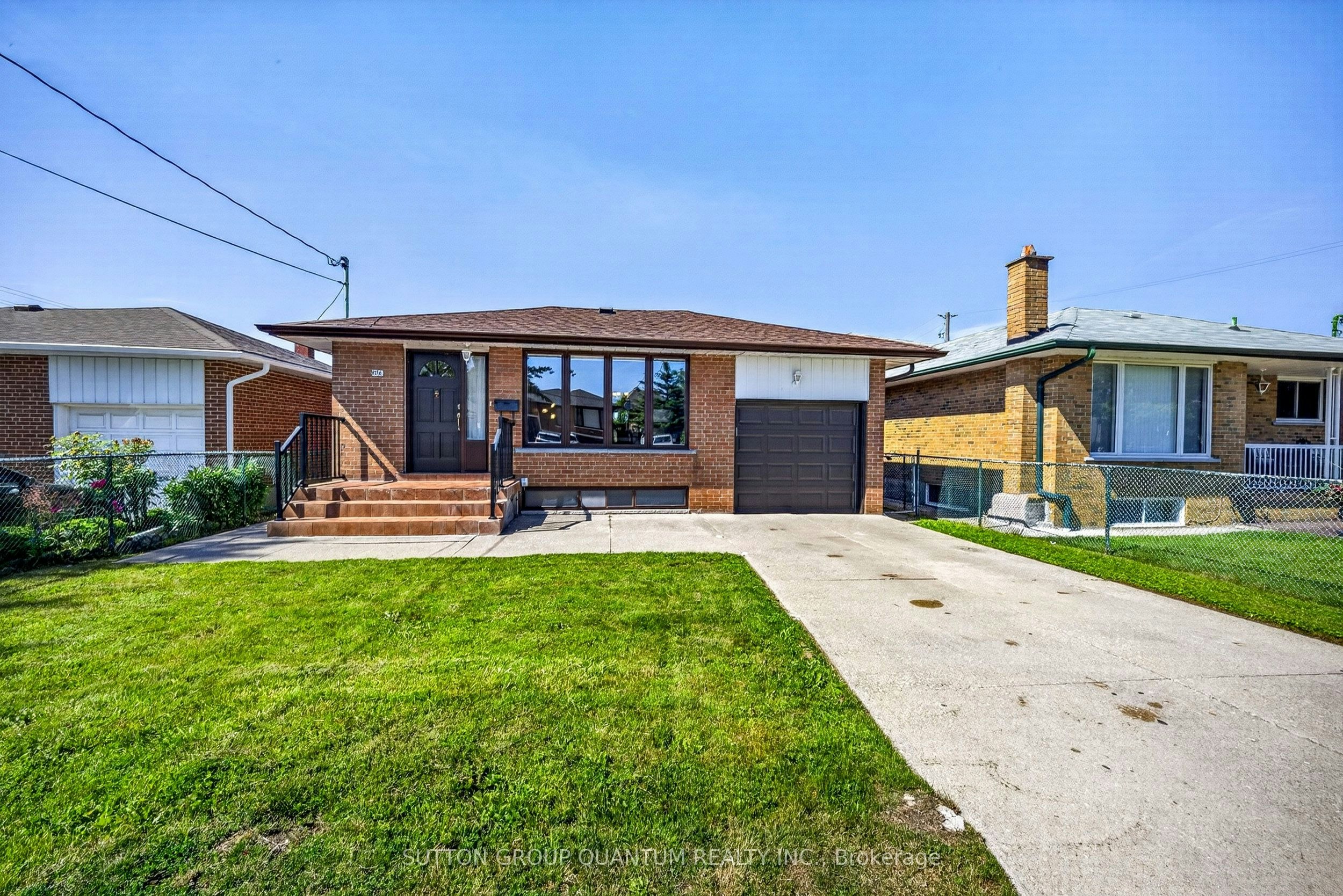 1016 East Avenue, Mississauga, ON, L5E 1W8