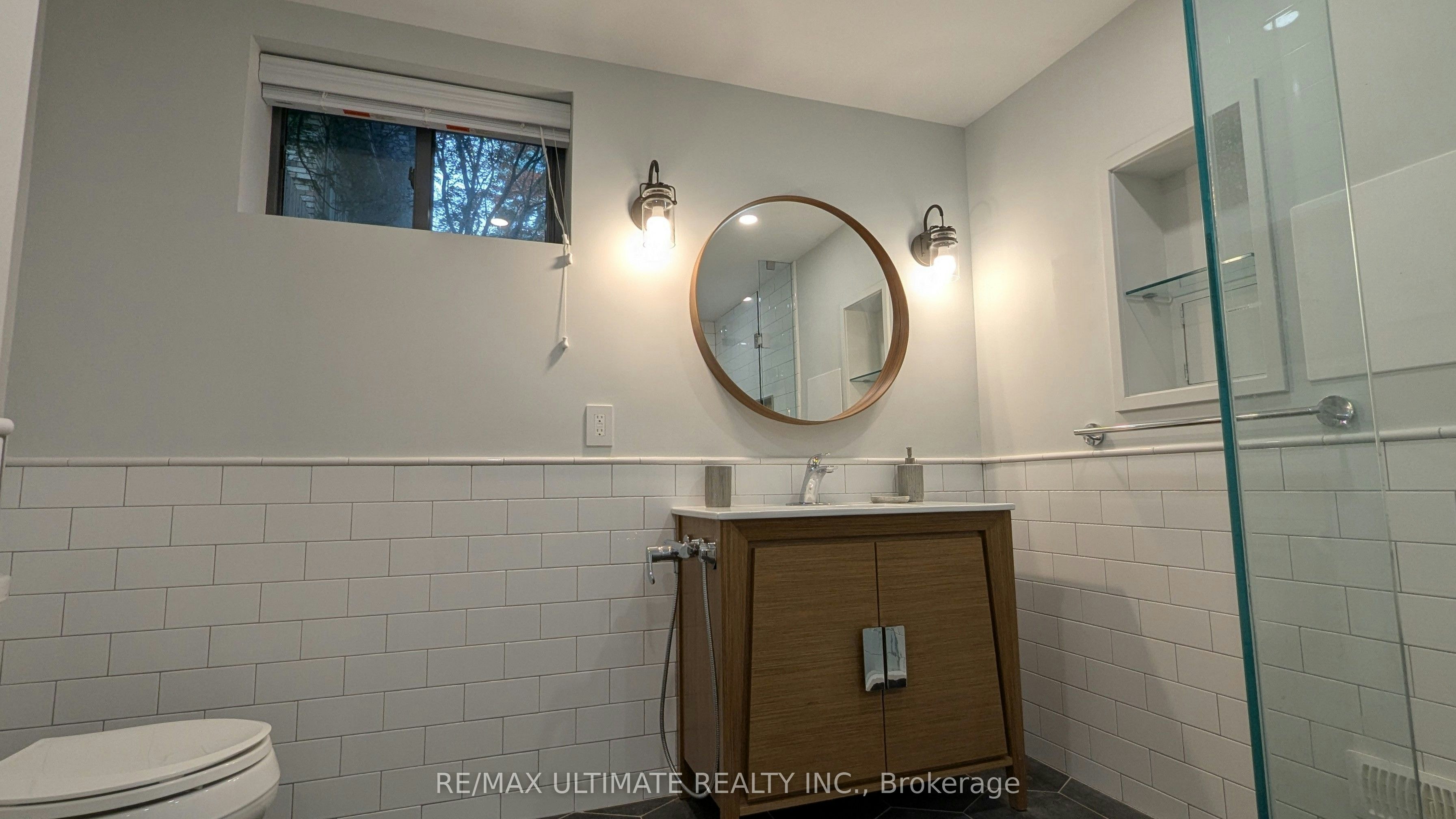 Lower-1101 Lakeshore Road W, Oakville, ON, L6L 1E7 - 19