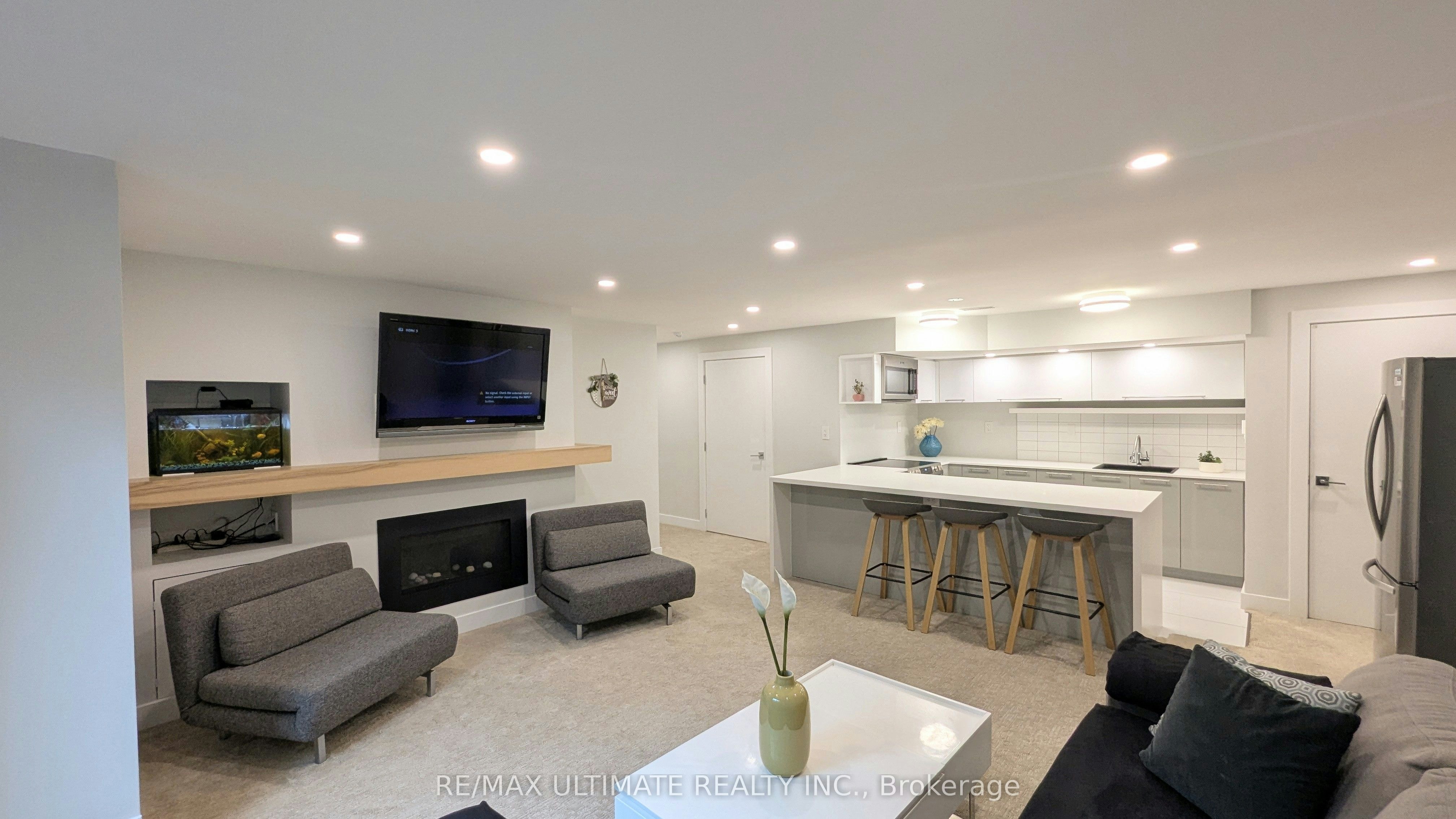 Lower-1101 Lakeshore Road W, Oakville, ON, L6L 1E7 - 10