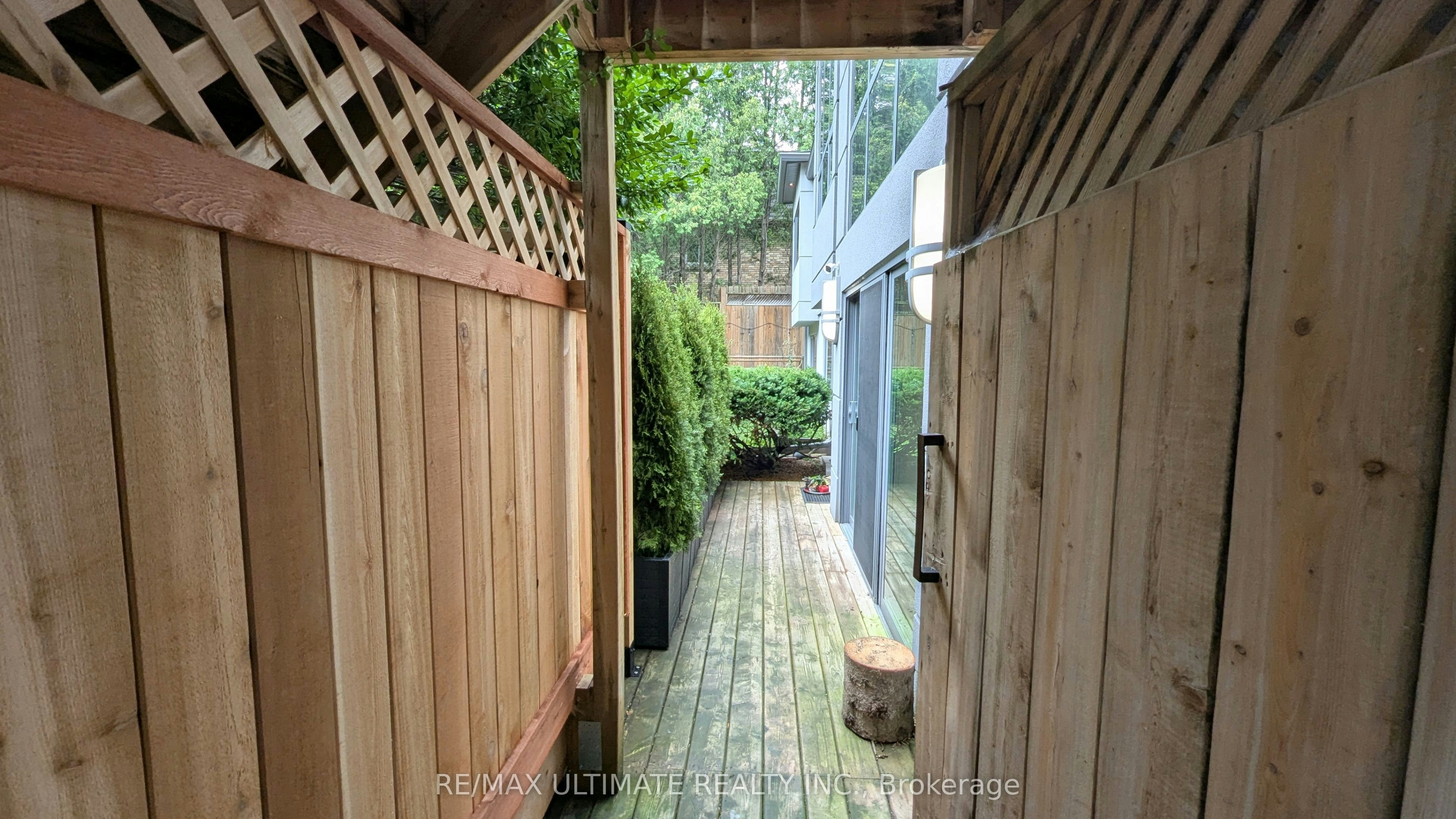 Lower-1101 Lakeshore Road W, Oakville, ON, L6L 1E7 - 7