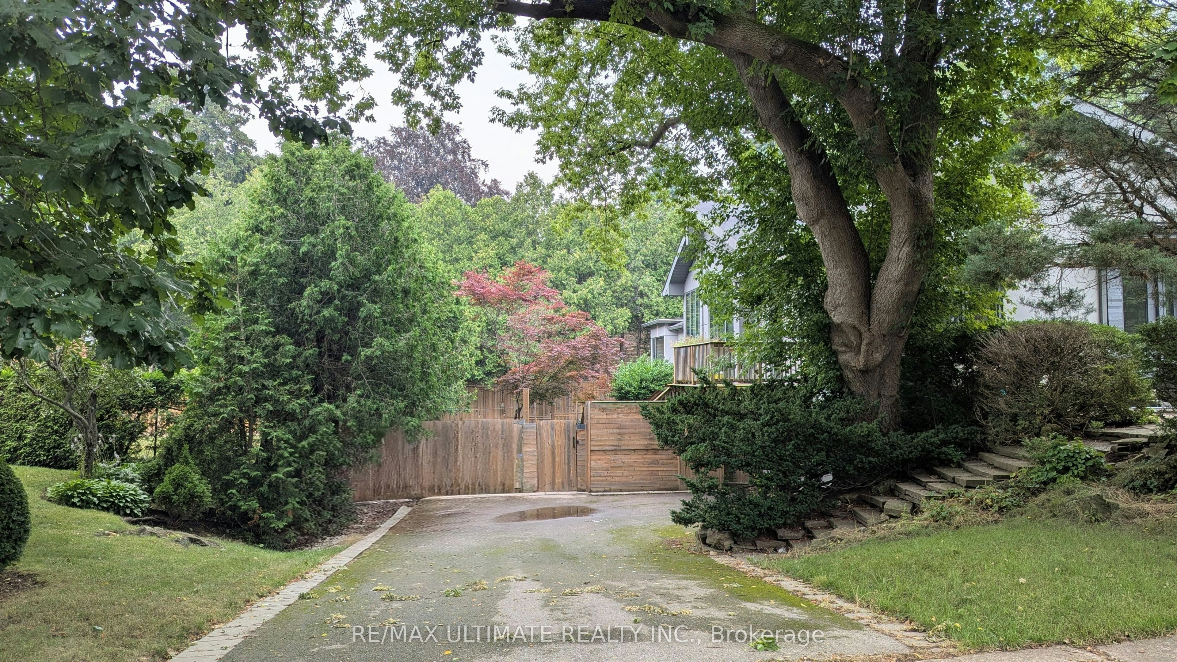 Lower-1101 Lakeshore Road W, Oakville, ON, L6L 1E7 - 4