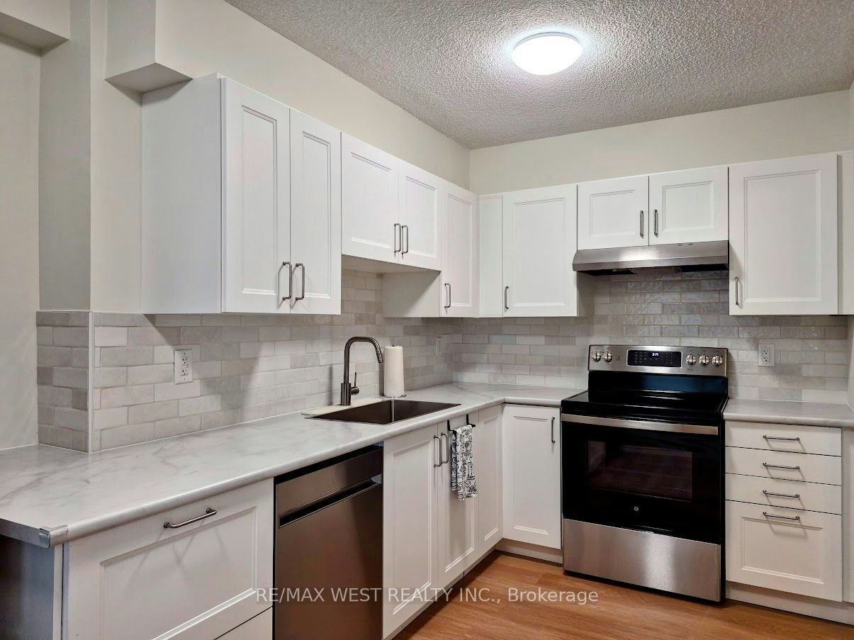 802-250 Scarlett Road, Toronto, ON, M6N 4X5 - 7