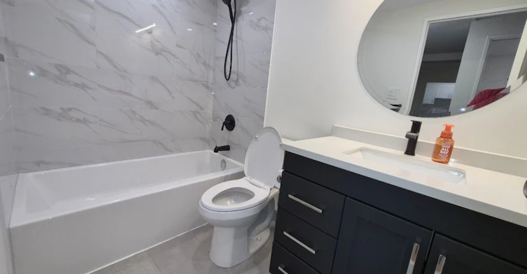 802-250 Scarlett Road, Toronto, ON, M6N 4X5 - 15