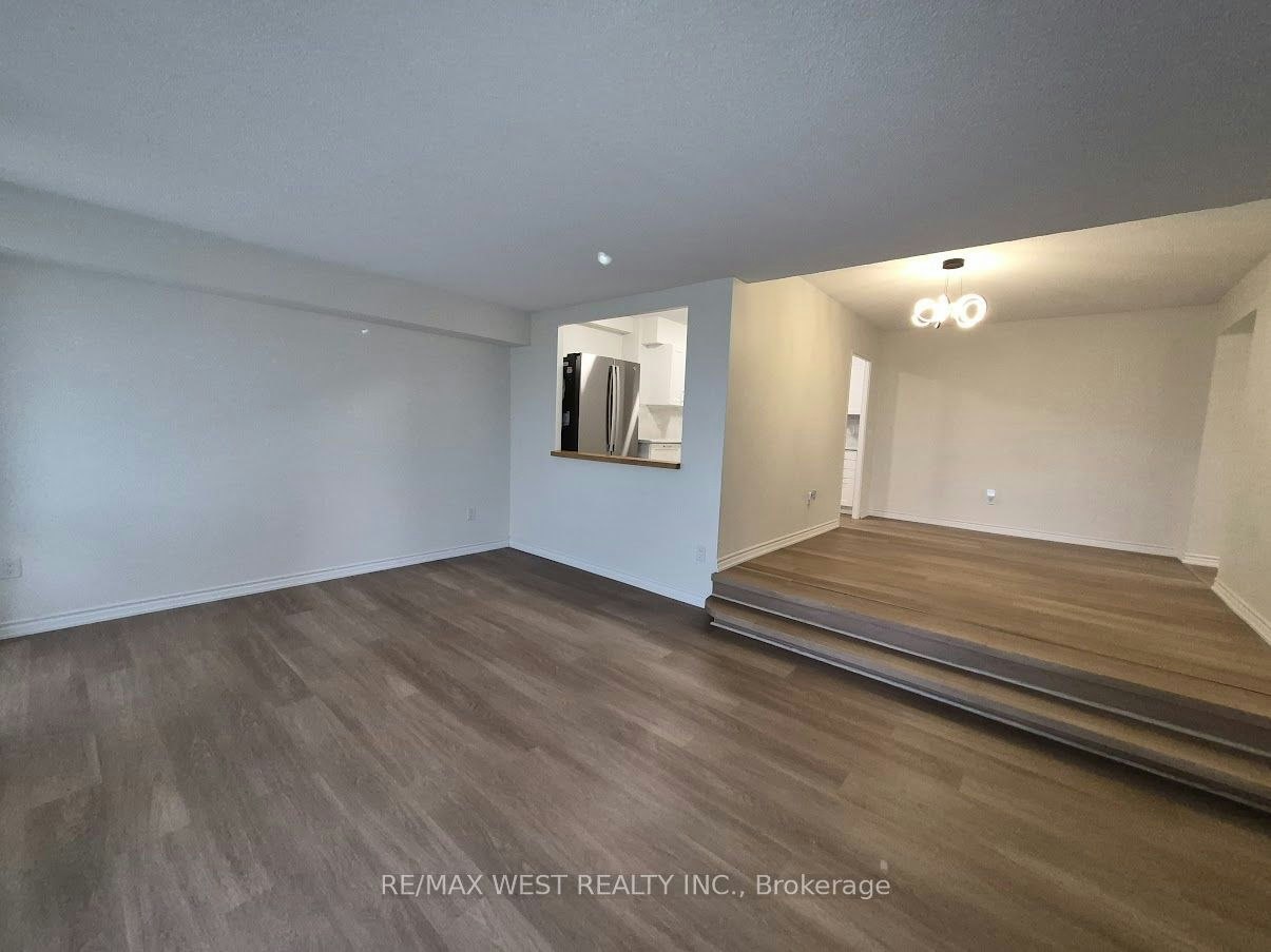 802-250 Scarlett Road, Toronto, ON, M6N 4X5 - 9