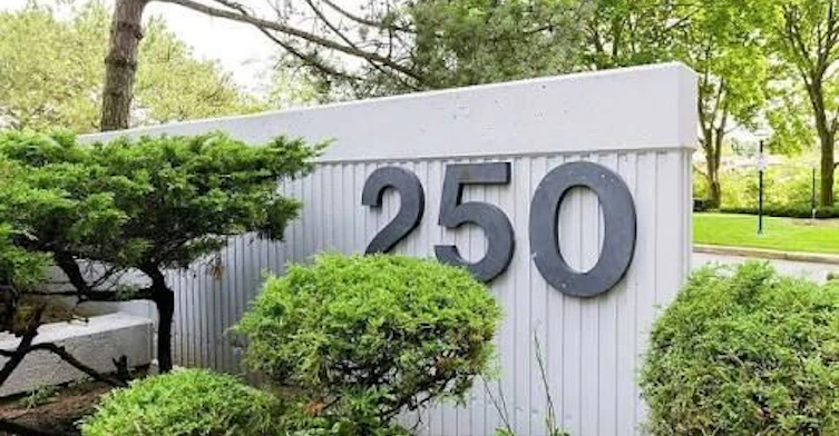 802-250 Scarlett Road, Toronto, ON, M6N 4X5 - 33