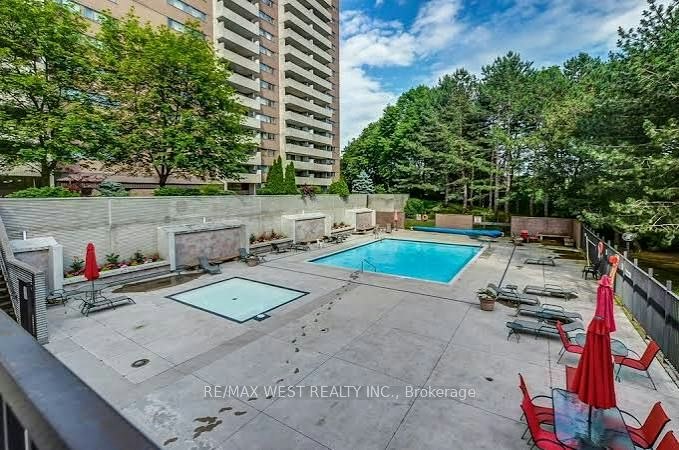 802-250 Scarlett Road, Toronto, ON, M6N 4X5 - 26
